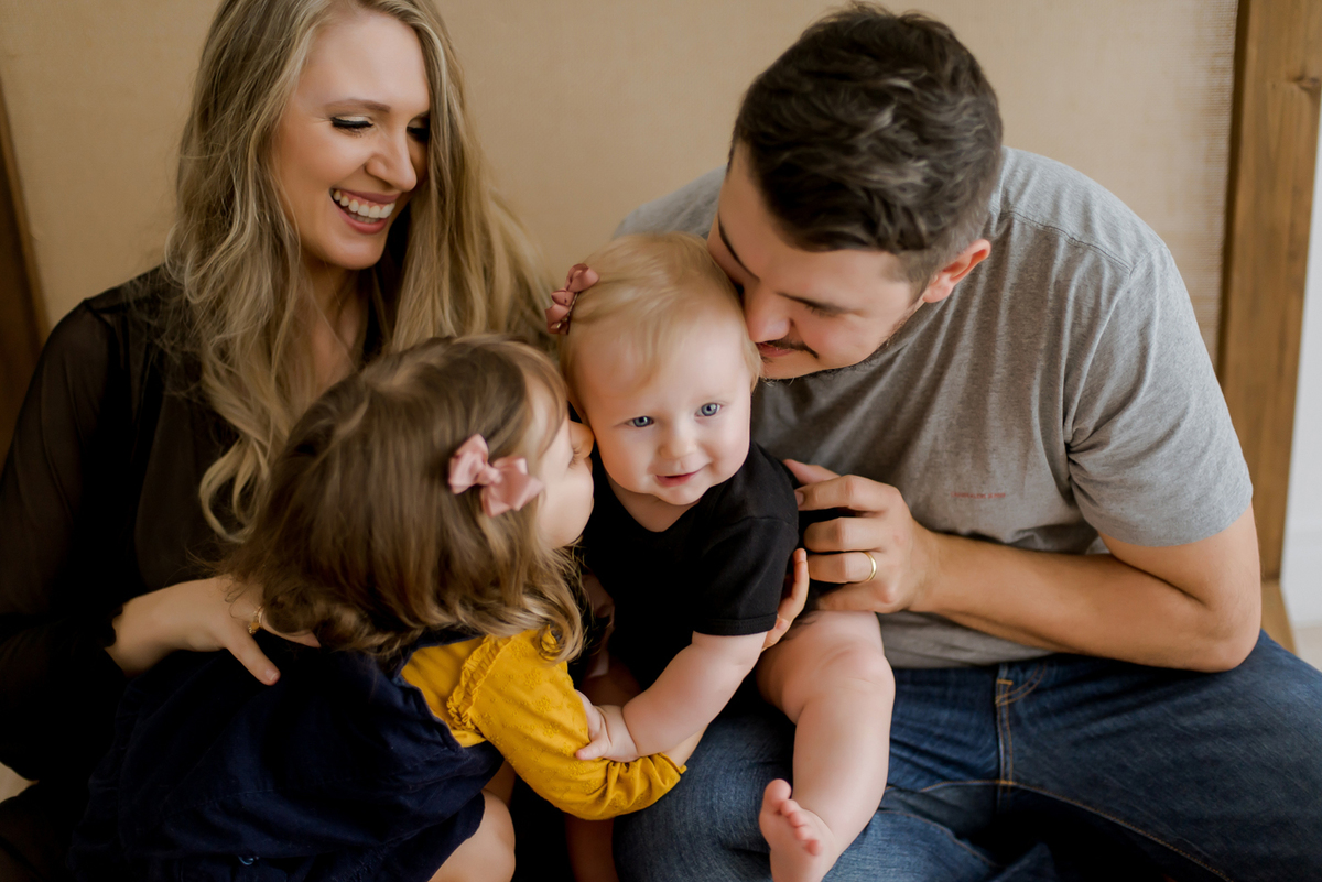 ensaio infantil Florianópolis, Santa Catarina, acompanhamento infantil, acompanhamento infantil Florianópolis, estúdio seeds, fotografia de gestante Florianópolis