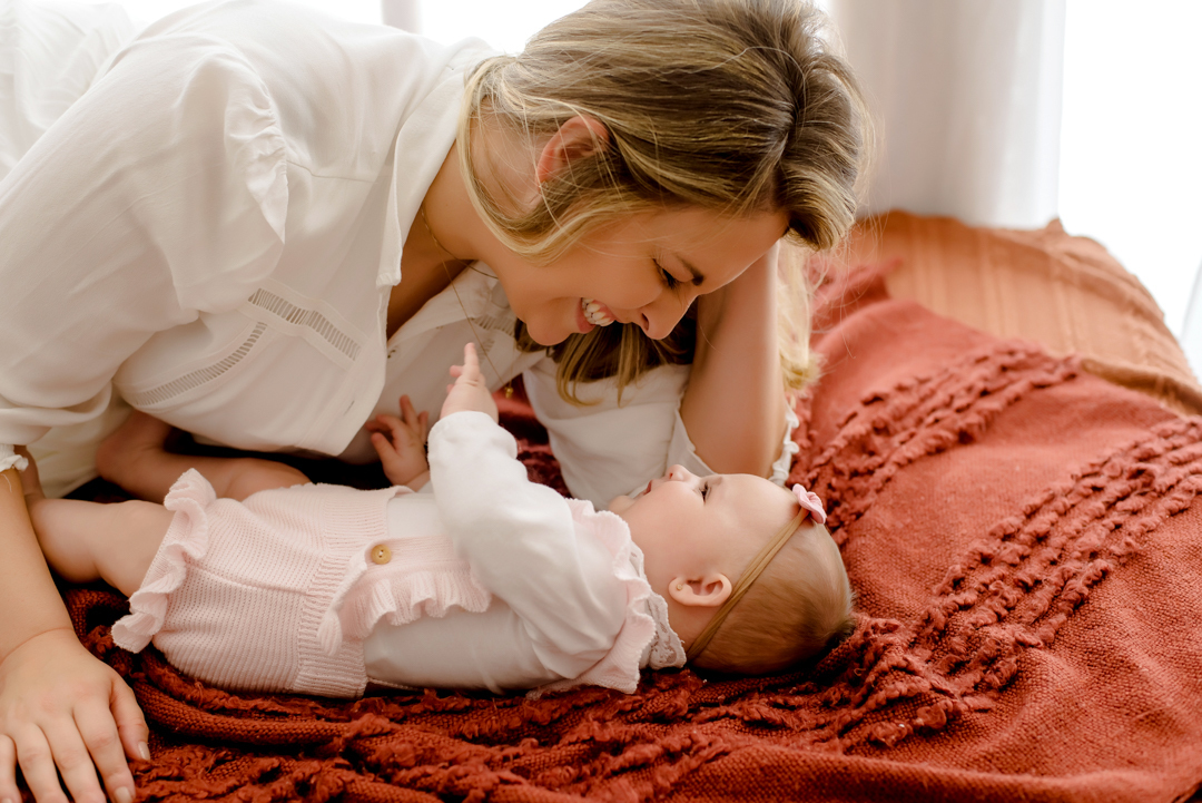 ensaio infantil Florianópolis, Santa Catarina, acompanhamento infantil, acompanhamento infantil Florianópolis, estúdio seeds, fotografia de gestante Florianópolis