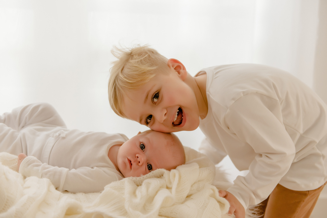 ensaio infantil Florianópolis, Santa Catarina, acompanhamento infantil, acompanhamento infantil Florianópolis, estúdio seeds, fotografia de gestante Florianópolis