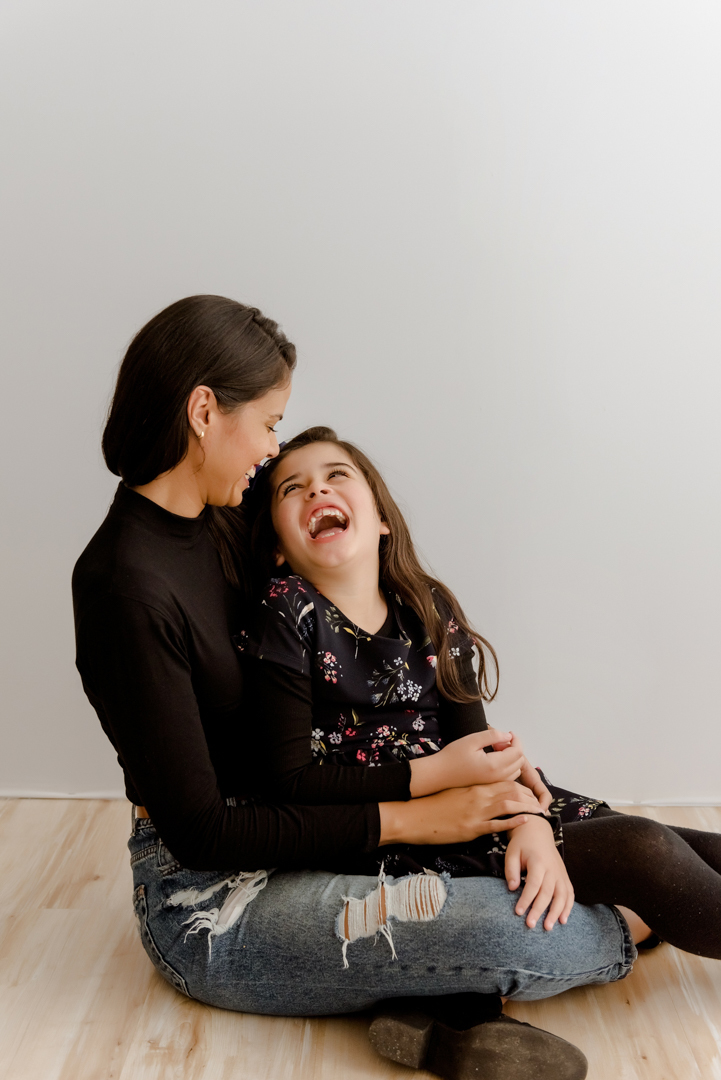 ensaio infantil Florianópolis, Santa Catarina, acompanhamento infantil, acompanhamento infantil Florianópolis, estúdio seeds, fotografia de gestante Florianópolis