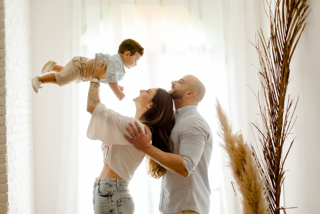 ensaio infantil Florianópolis, Santa Catarina, acompanhamento infantil, acompanhamento infantil Florianópolis, estúdio seeds, fotografia de gestante Florianópolis