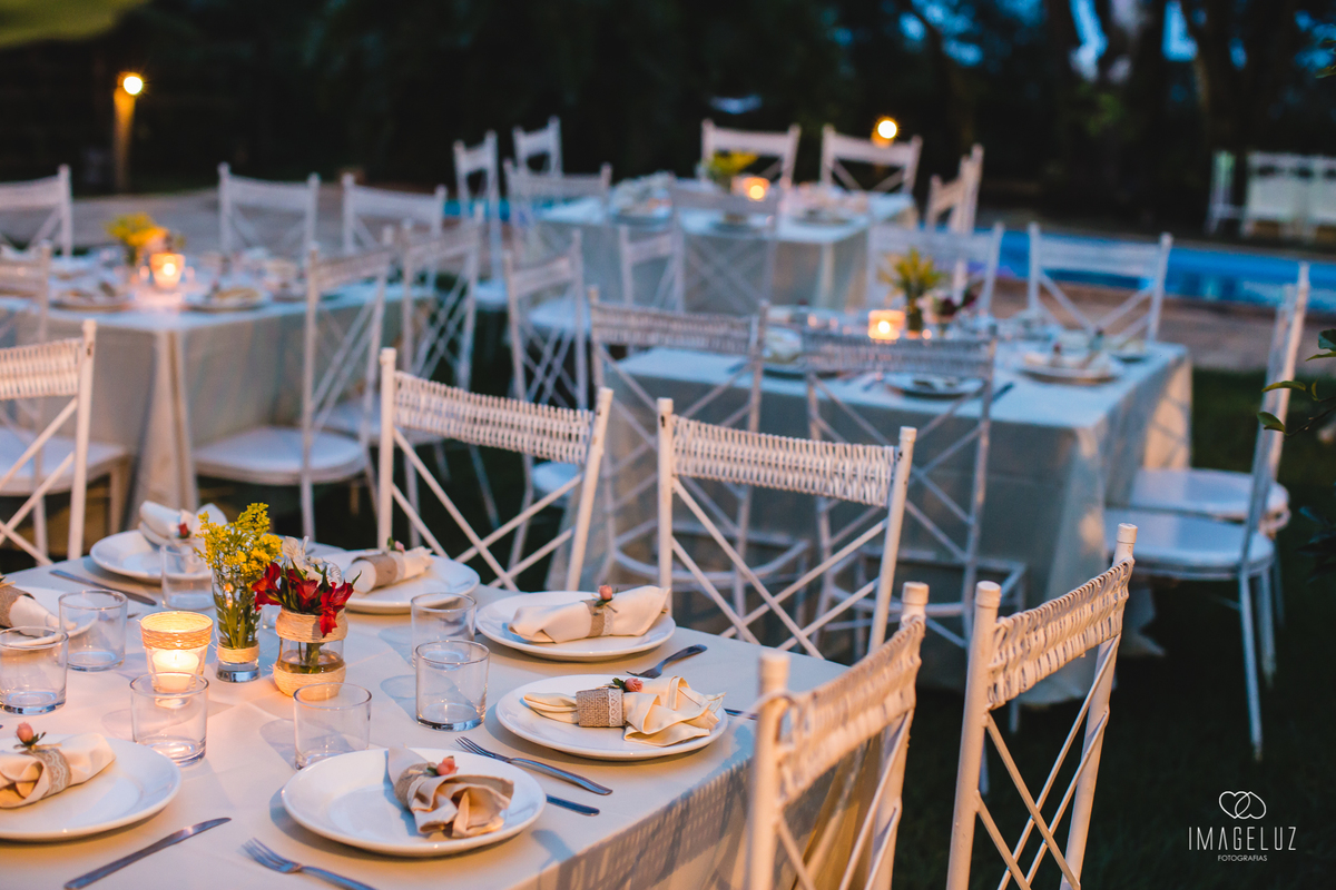 decoração ao ar livre, mesa dos convidados