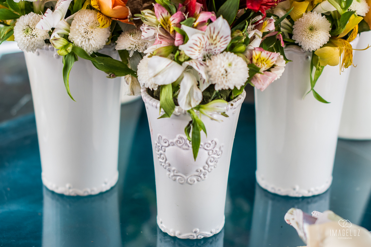 arranjos lindo para mesas de noivos 