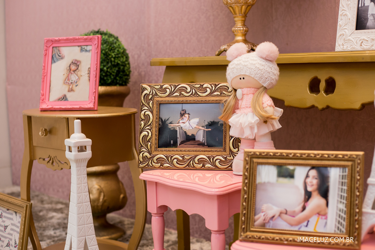 fotografias do hall de entrada da festa de aniversário