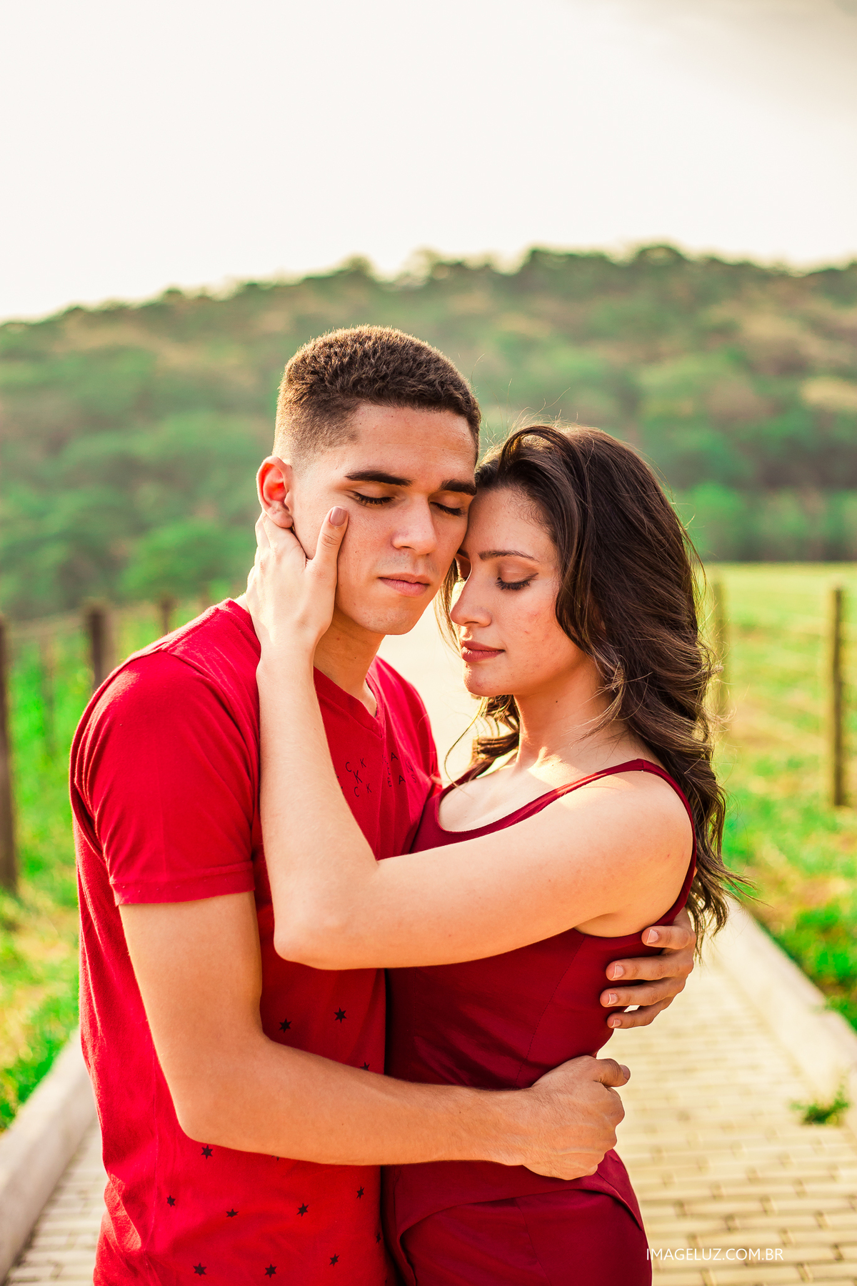 casal posando para fotos da imageluz fotografias