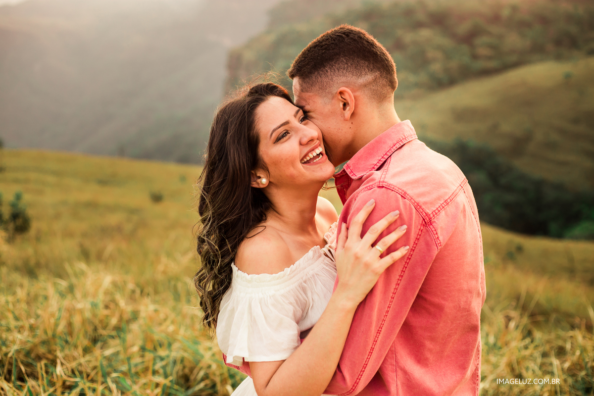 casal romantico em chapada