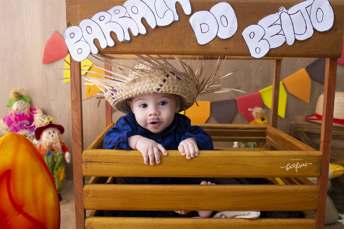 no ensaio de acompanhamento mensal o bebe esta na barraca