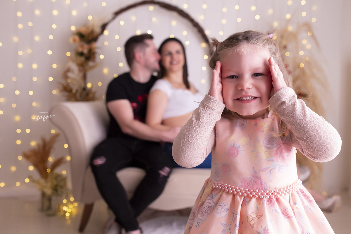 a irmã mais velha rouba a cena no ensaio de gestante