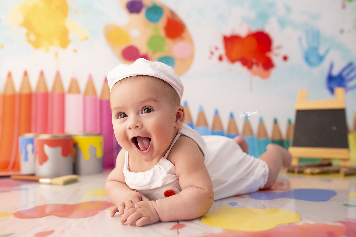 o bebe sorri para a fotografa de caxias do sul, ka frias