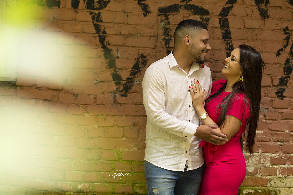 os modelos se olham no ensaio externo