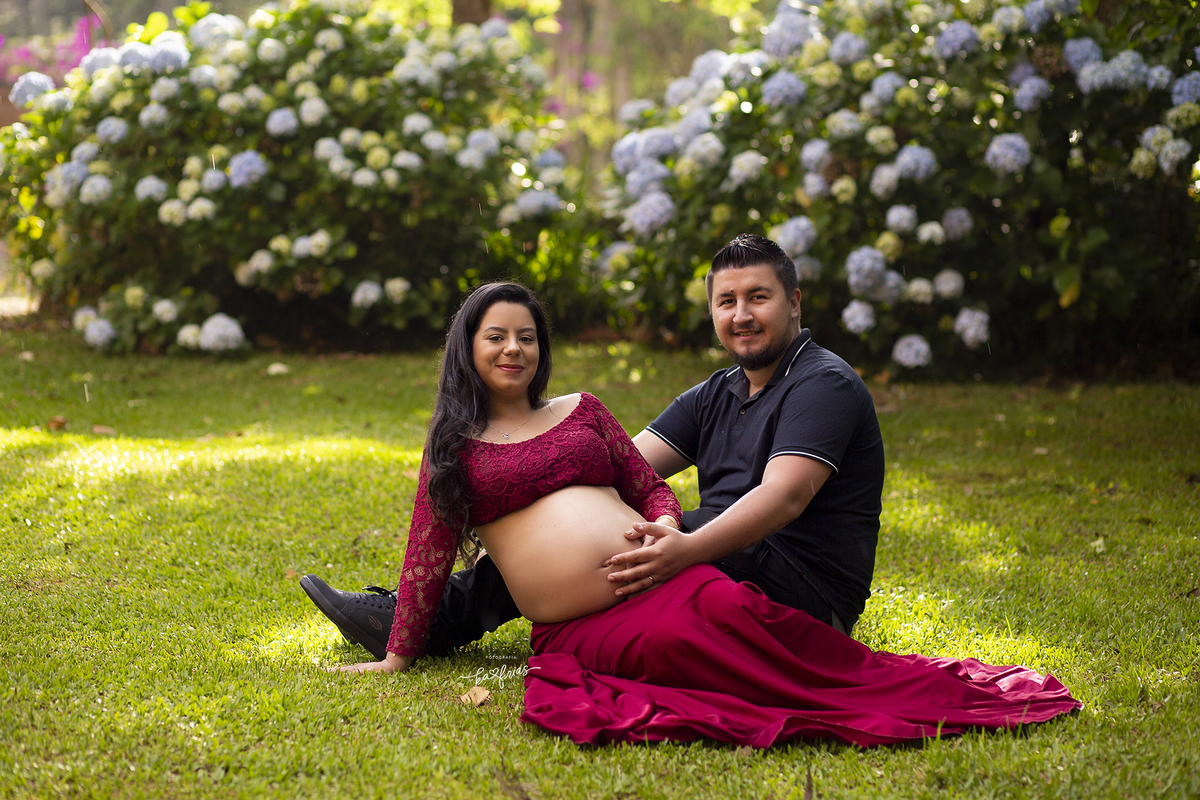 pai e mae posam no ensaio externo