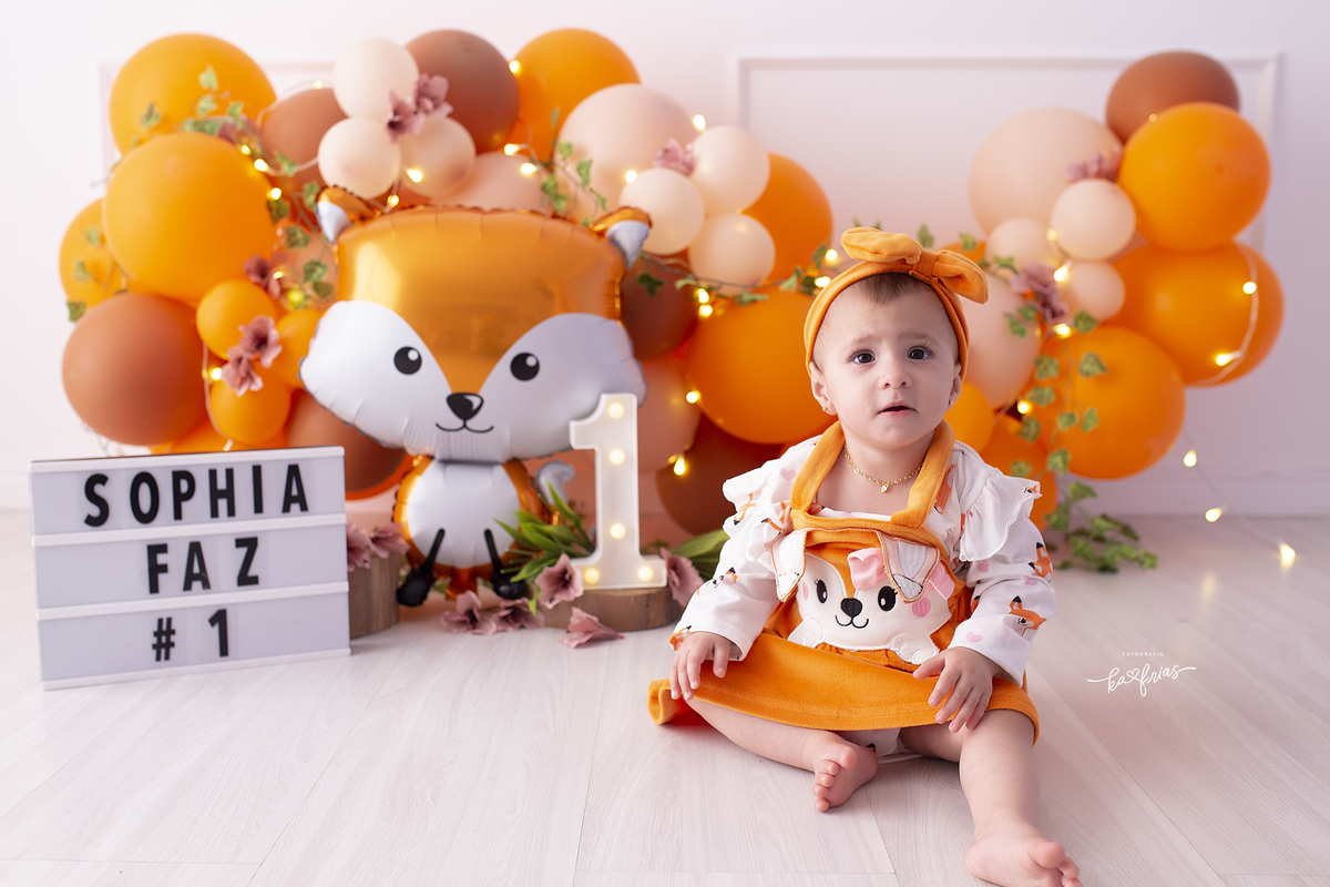 a menina sorri para a fotografa de caxias do sul, ka frias