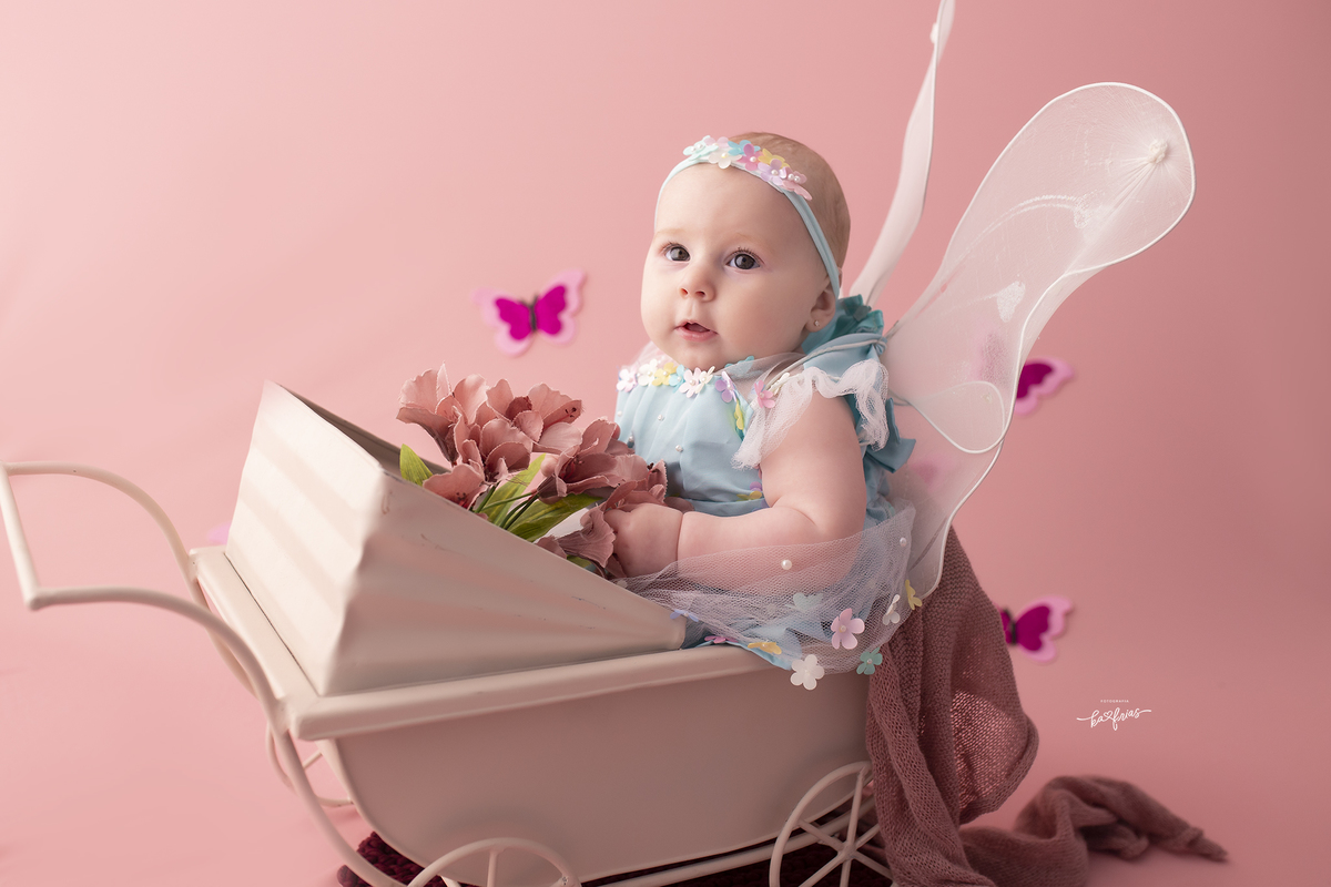 ensaio de borboleta com a bebe