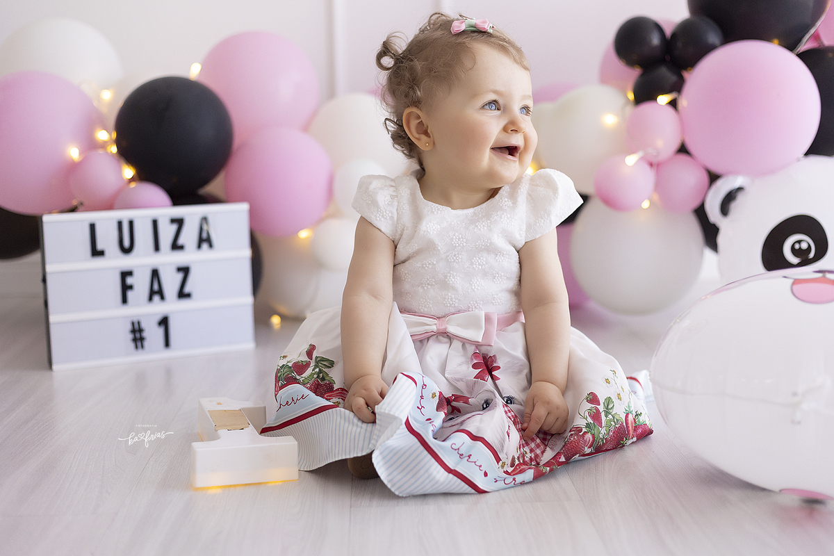 a bebe esta fazendo um aninho no cenario smash