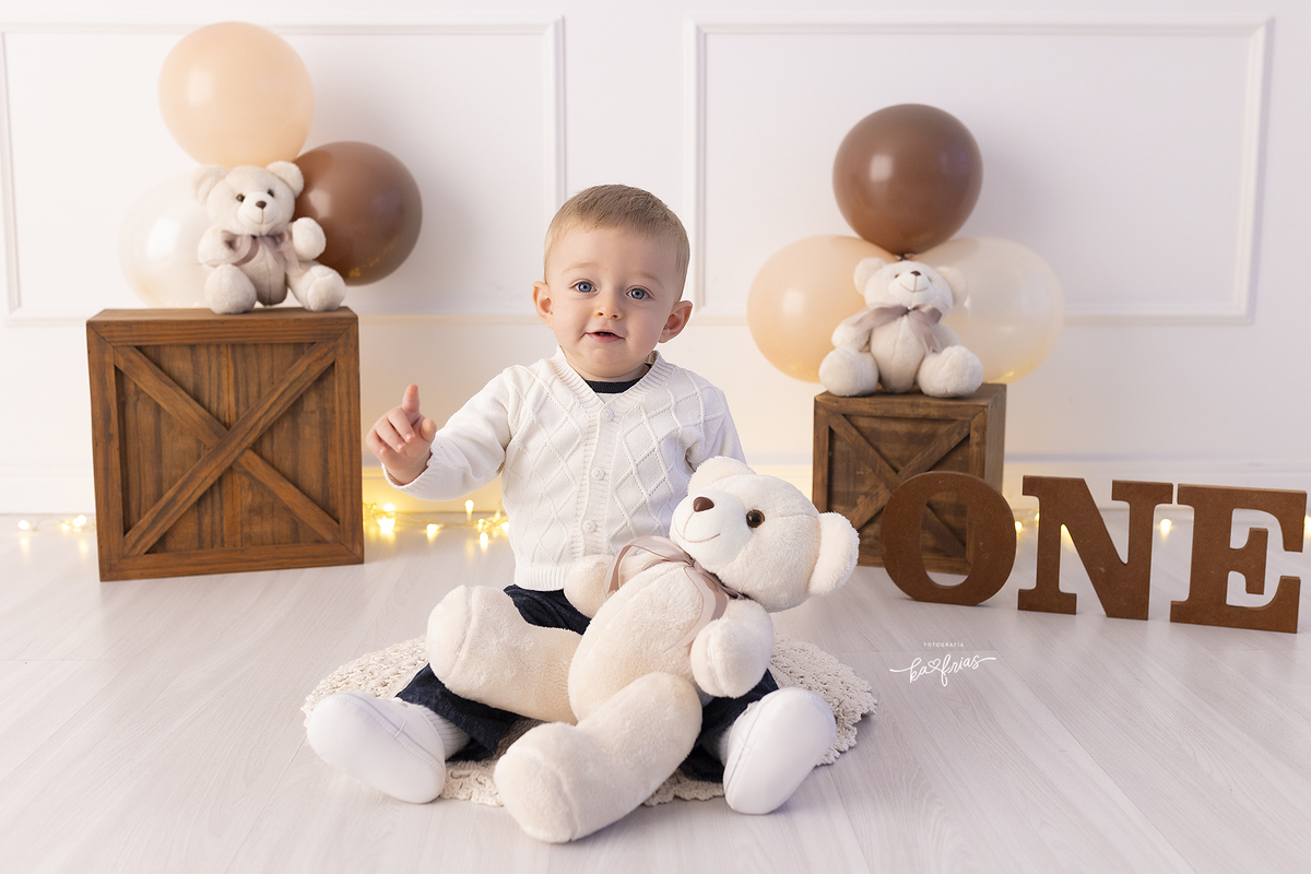 o bebe sorri para a fotografa de caxias do sul, ka frias