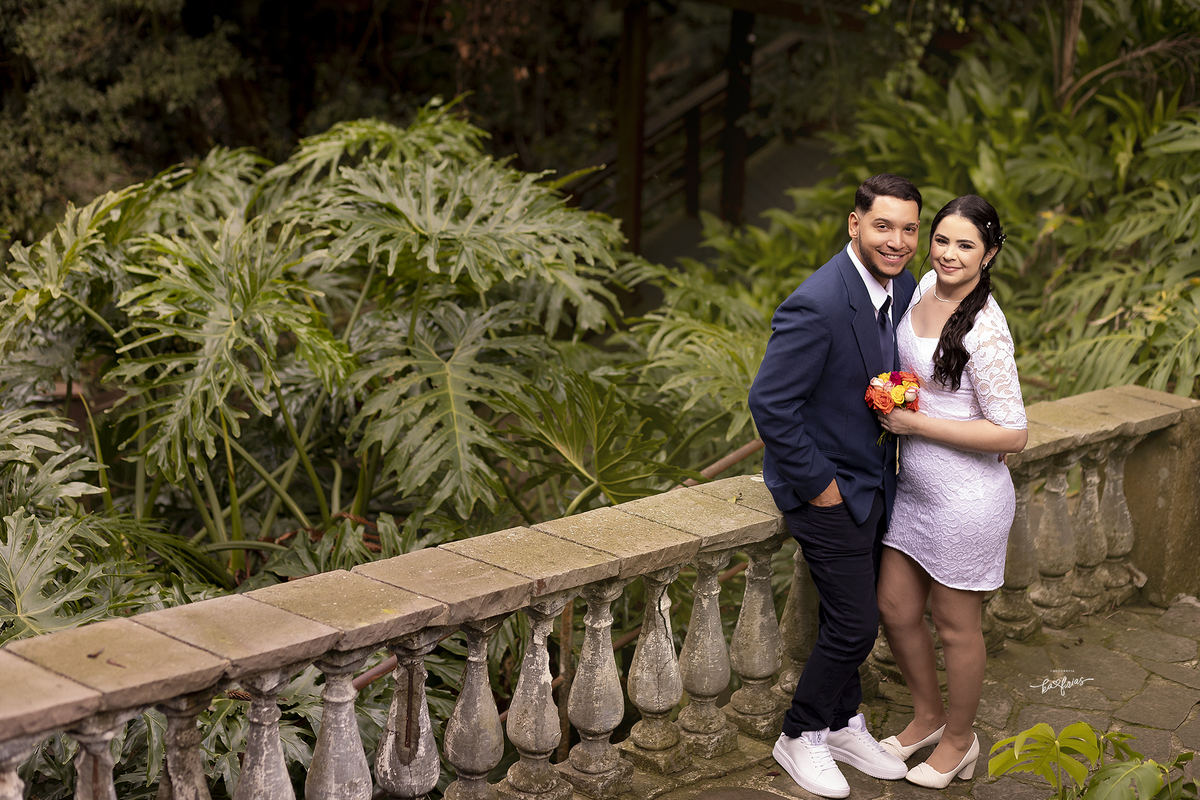 o casal olha para a fotografa de caxias do sul, ka frias