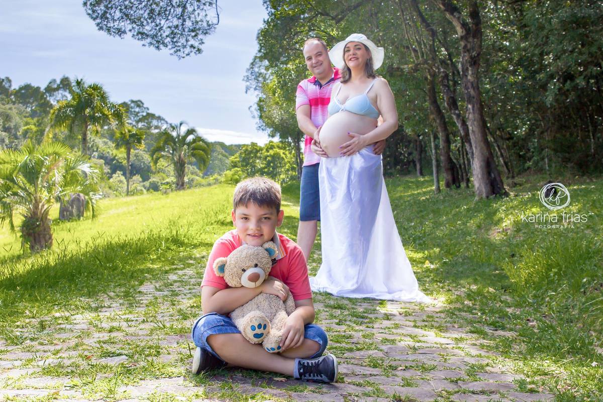 a gestante levou marido e filho para seu book externo