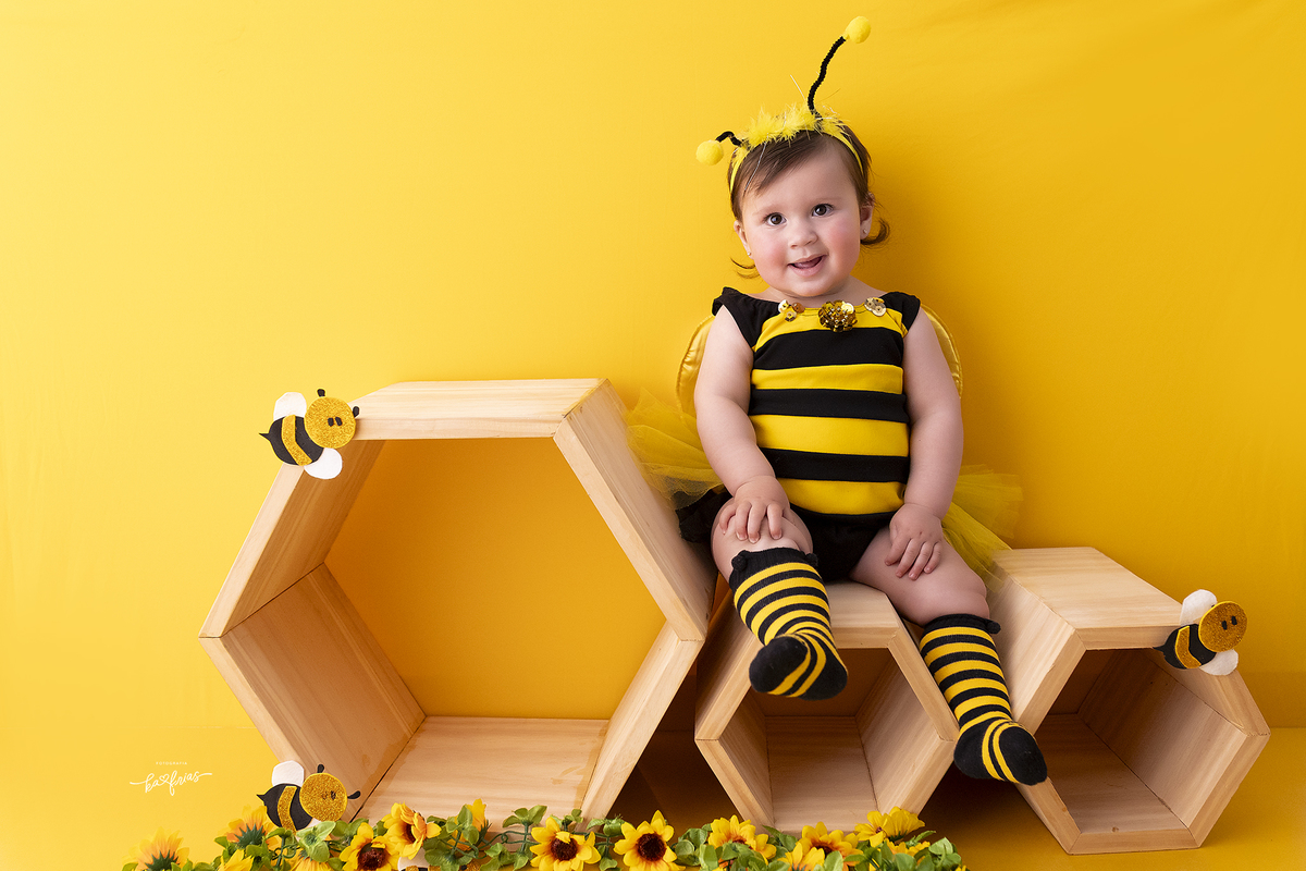 a bebe sorri para a fotografa de bebes de caxias do sul, ka frias