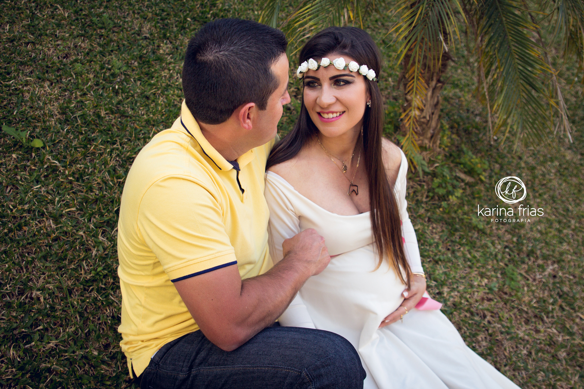 os clientes se olham em foto externa