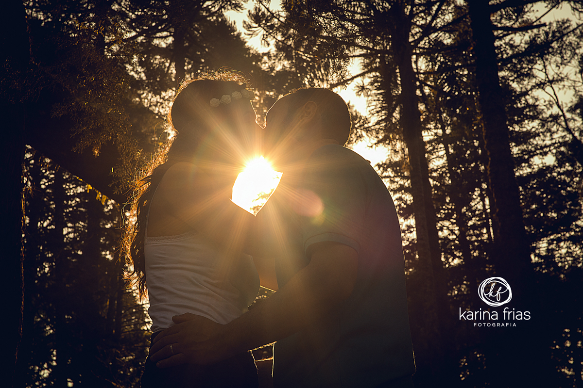 A FOTOGRAFA DE FAMILIA KARINA FRIAS APROVEITA A LUZ DO SOL PARA FAZER AS FOTOS