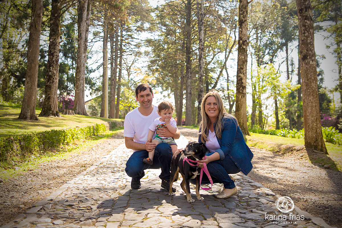 OS PAIS LEVARAM A CRIANÇA PARA O ENSAIO SMASH THE CAKE