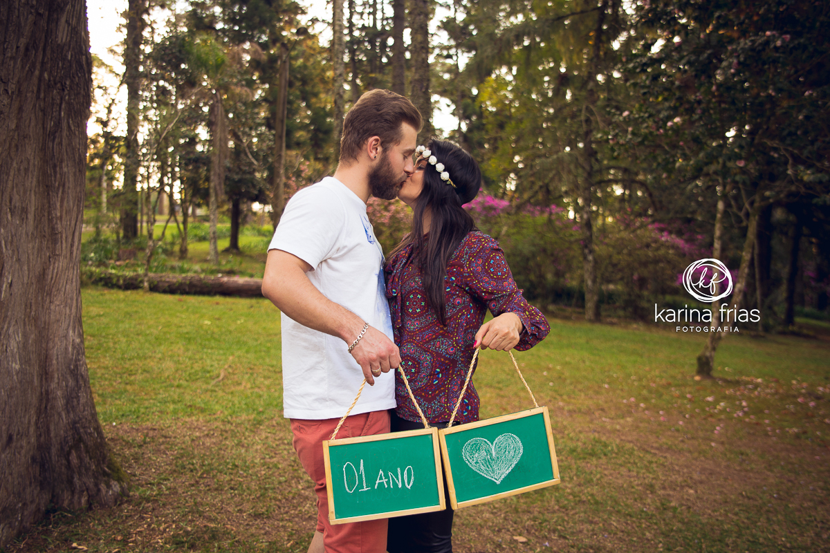 OS ACESSÓRIOS SAO BEM VINDOS NO ENSAIO EXTERNO DE CASAL