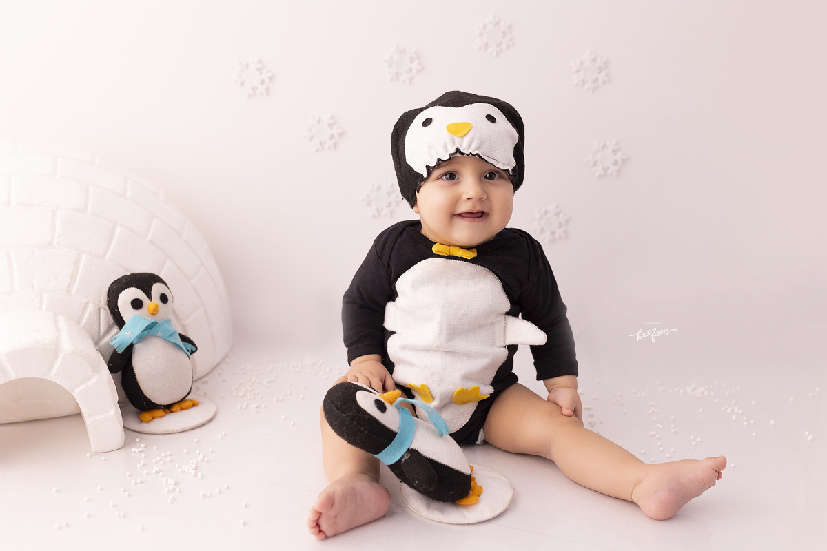 o bebe sorri para a fotografa de bebes de caxias do sul, ka frias