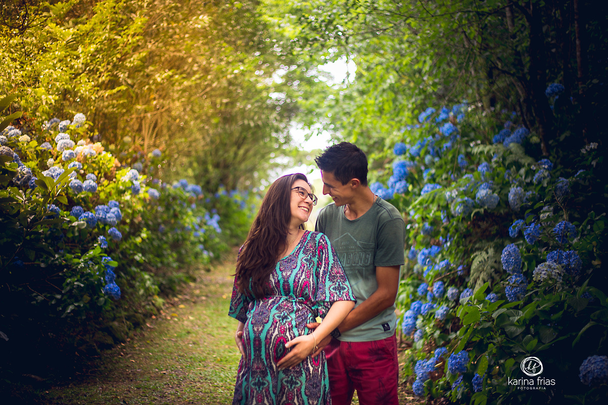 OS PAIS SE OLHAM PARA AS FOTOS DO BOOK DE GESTANTE