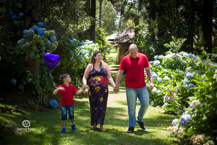 A FAMILIA CAMINHA NO ENSAIO EXTERNO DE GESTANTE