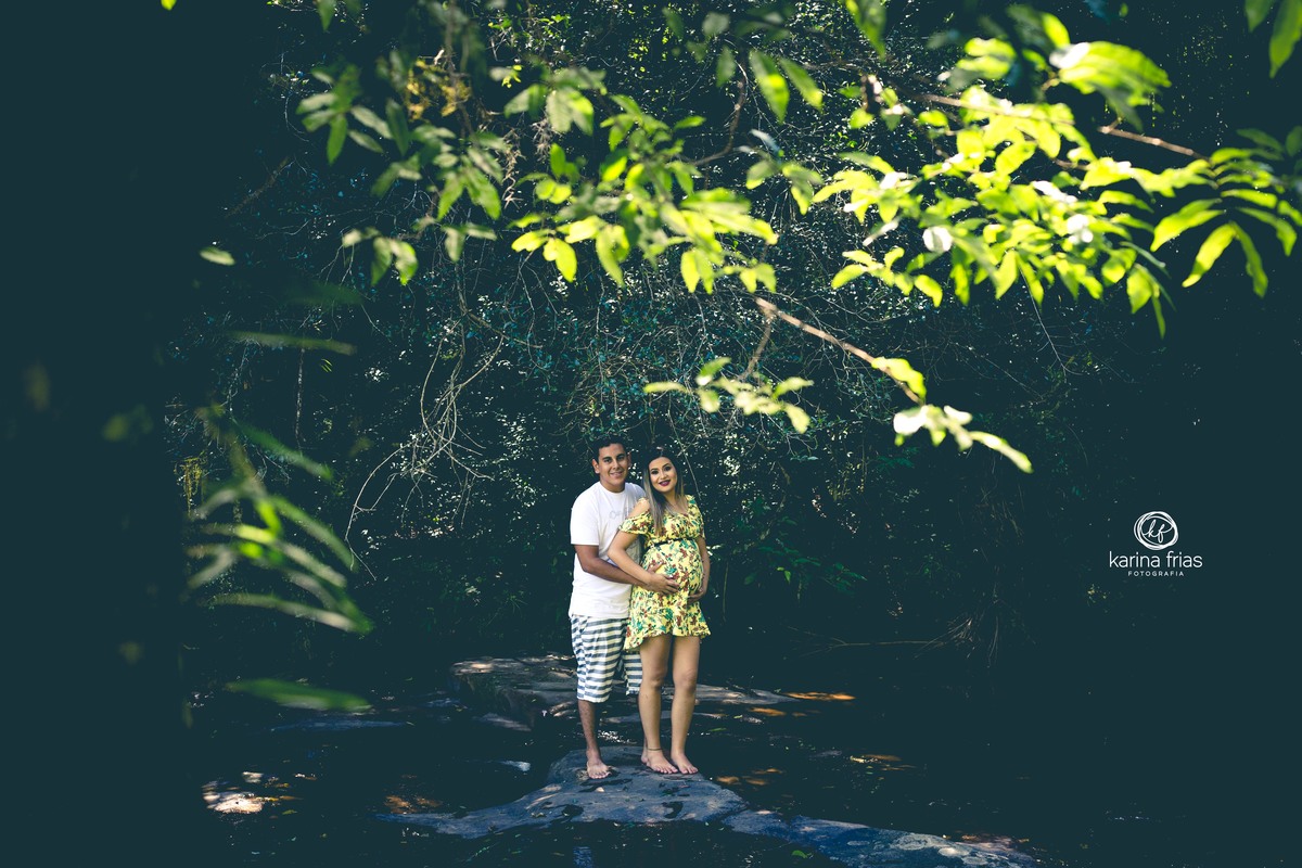 pais posam para as fotos de gestante em caxias do sul - rs
