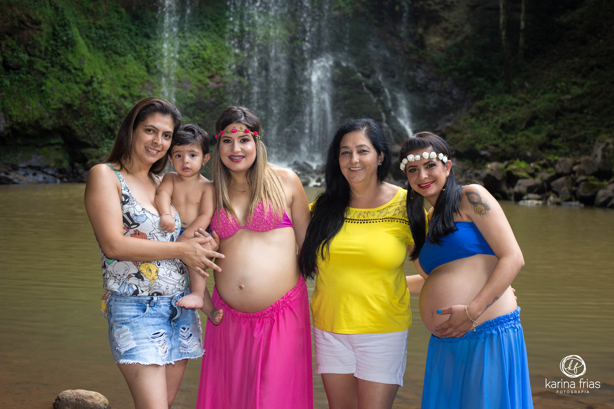 a familia toda participou do ensaio de gestante externo