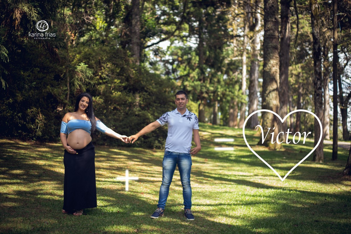 MONTAGEM COM NOME ENQUANTO OS PAIS SE DÃO AS MÃOS