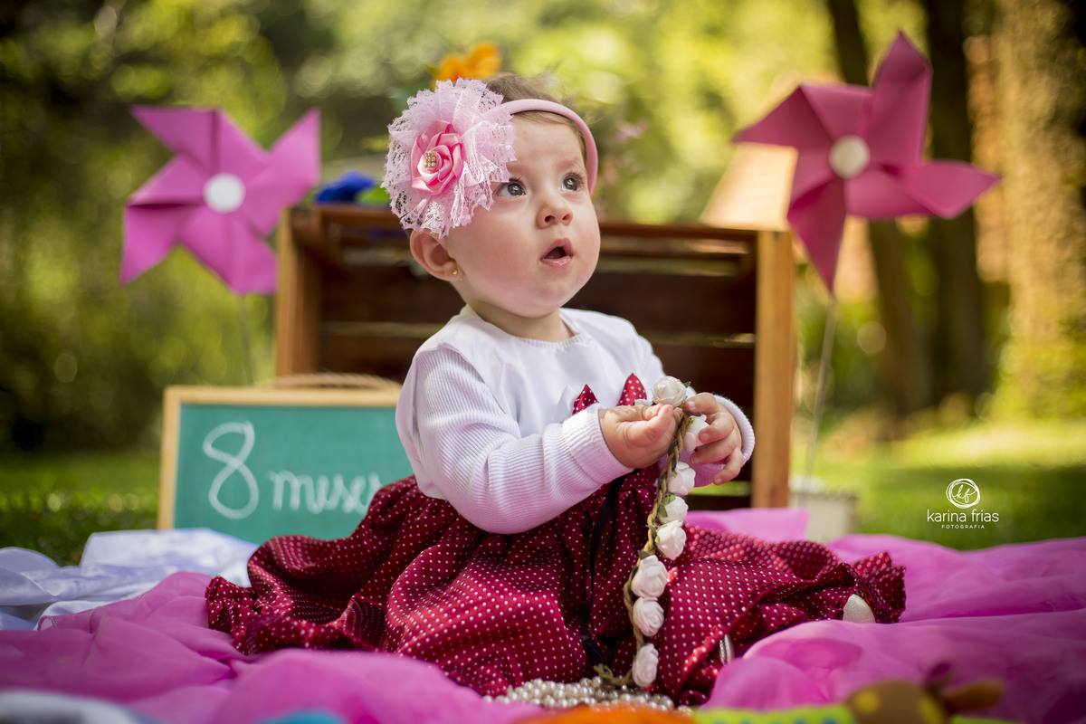 NO ENSAIO EXTERNO INFANTIL MONTAMOS UM MINI CENARIO COM PLAQUINHA DE ACESSORIO