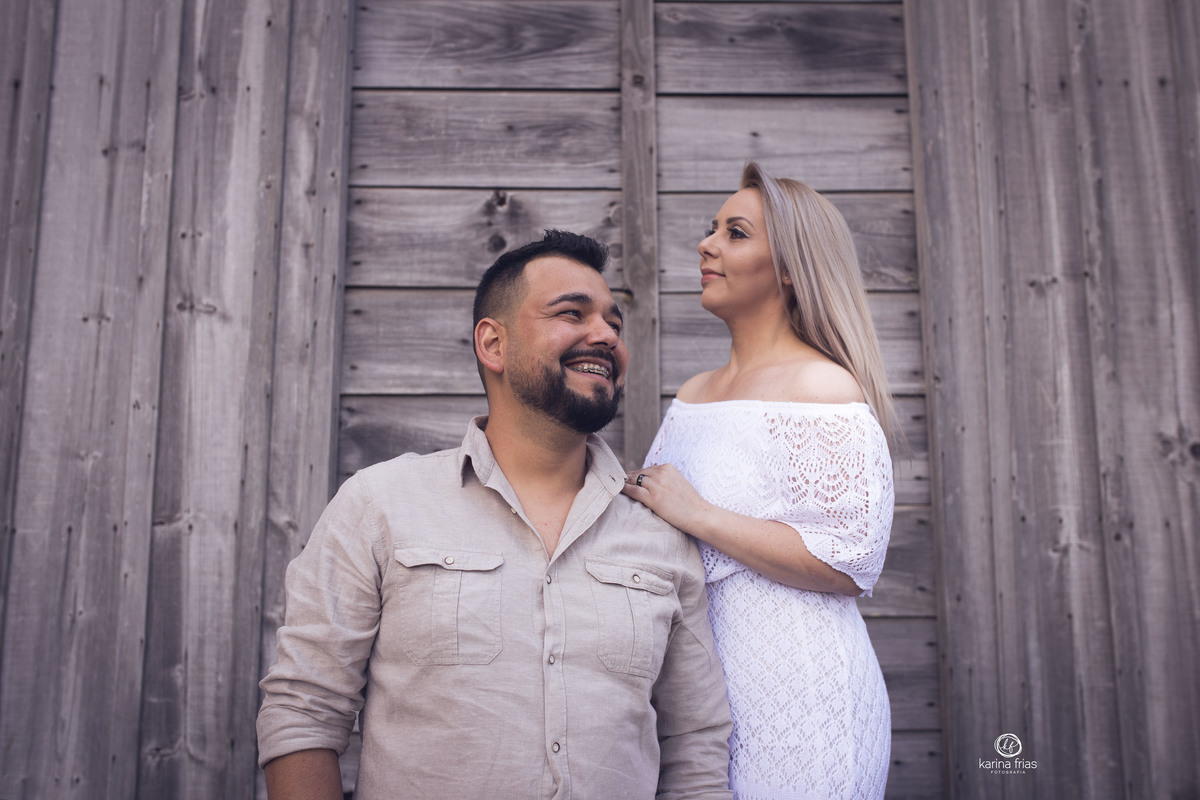 NO ENSAIO EXTERNO O CASAL ESTA APOIADO