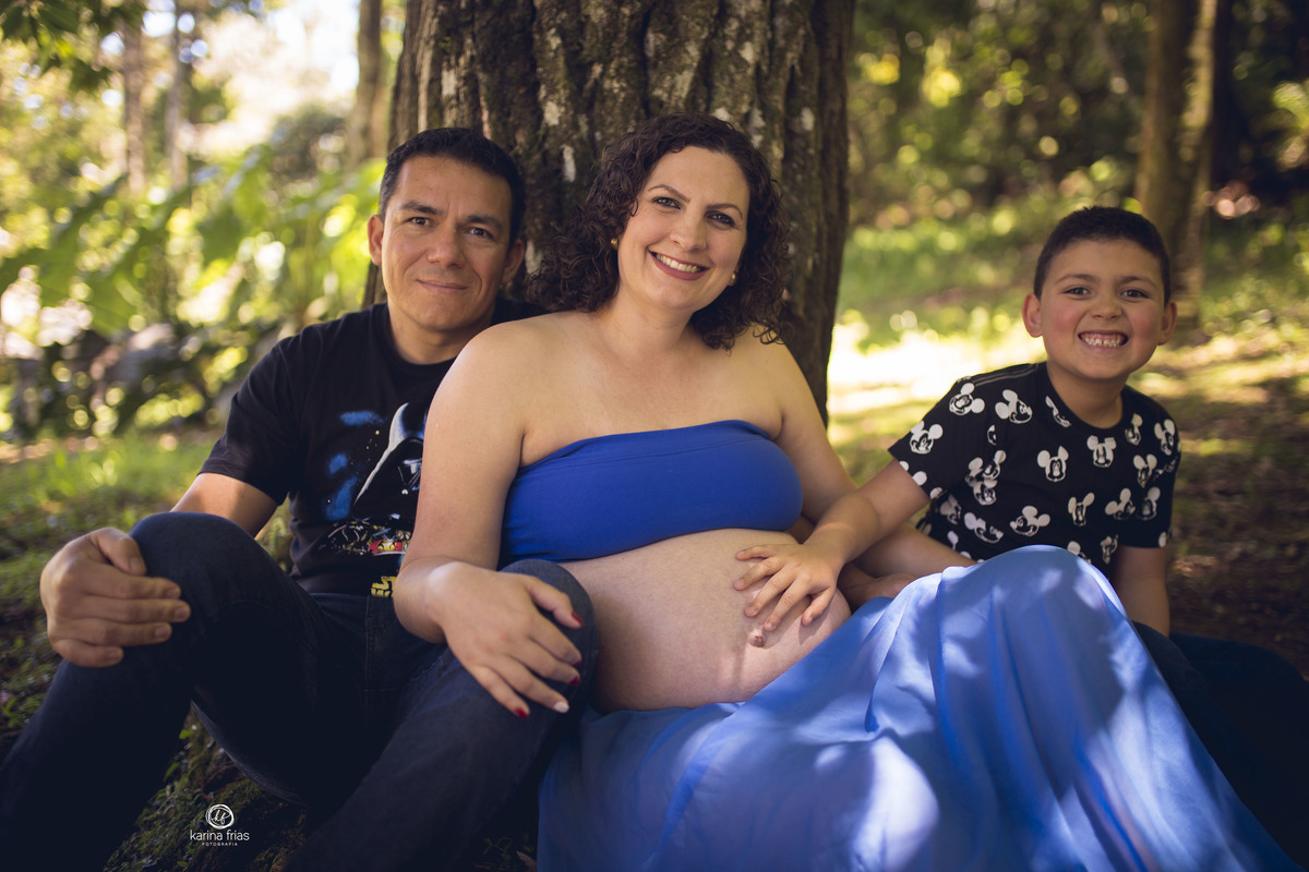 A FAMILIA SE DIVERTE NO ENSAIO EXTERNO DE GESTANTE