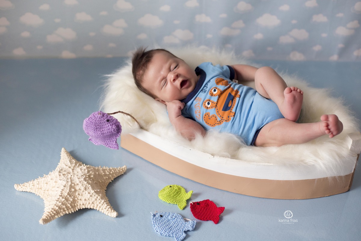 o bebe esta com sono durante ensaio infantil