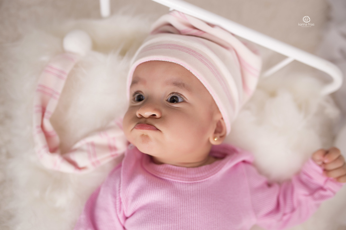 no acompanhamento mensal a bebe faz careta 