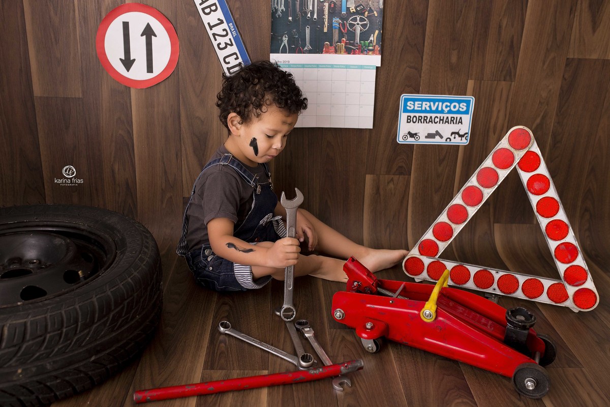 ensaio infantil de mecanico