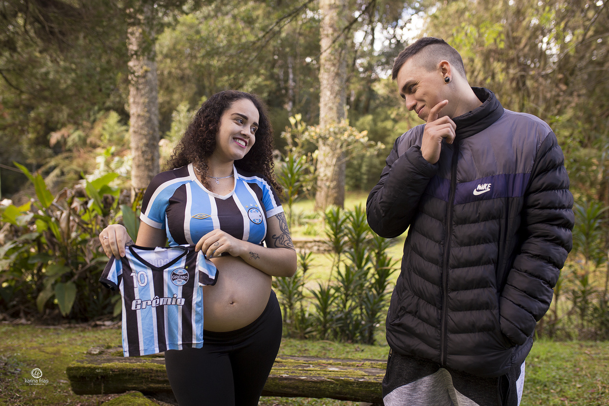 a mae é gremista e leva a camisa para o ensaio de gestante