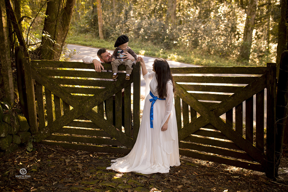 as fotos do book de gestante sao feitas no estilo natural