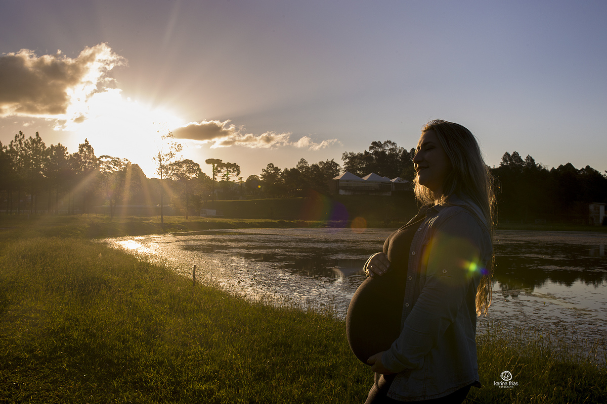 utilizamos o sol para as fotos externas de gestante