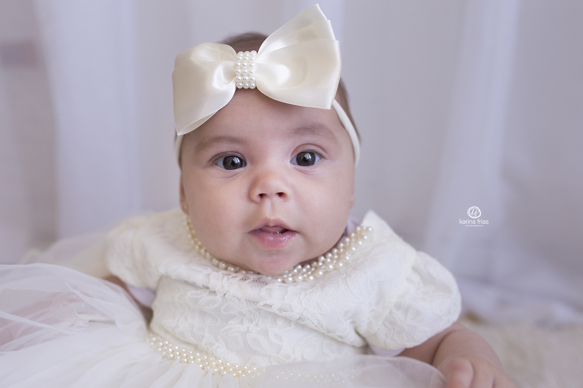 no ensaio infantil fotografamos os detalhes do rosto do bebe