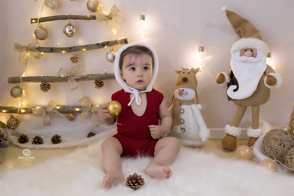 no ensaio infantil, utilizamos o cenario de natal