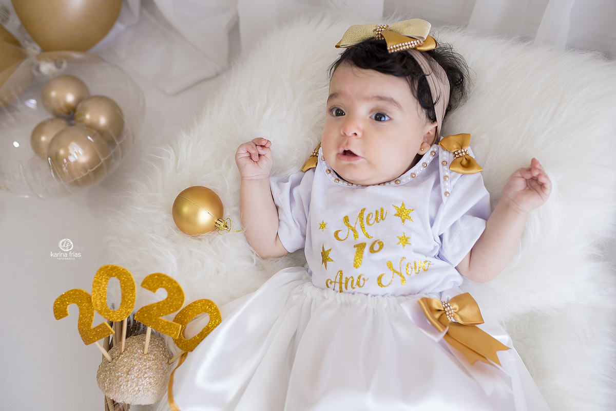 no ensaio infantil usamos o cenario de ano novo