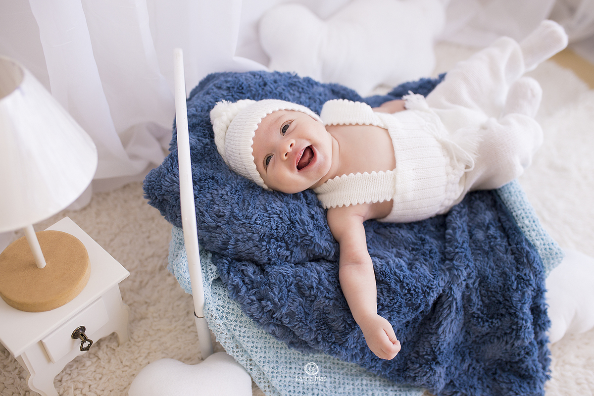 no acompanhamento mensal a criança sorri