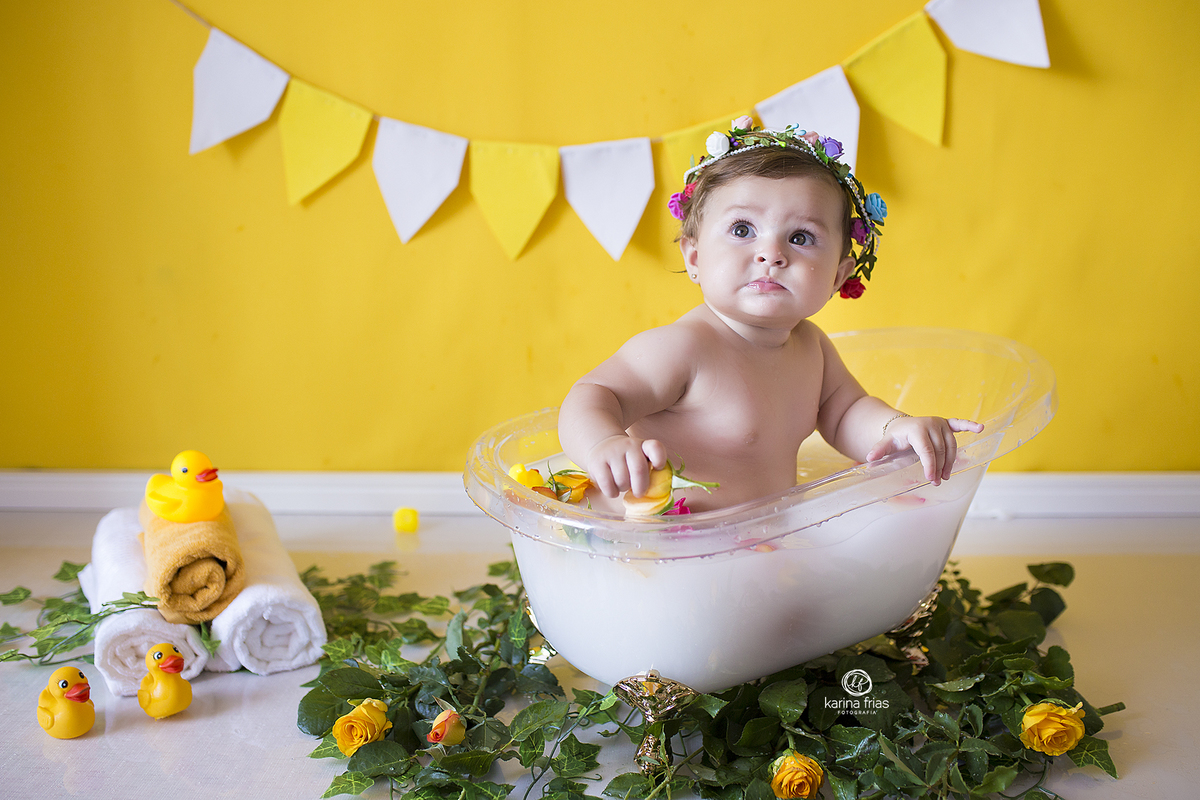 a menina posa para a fotografa de caxias do sul