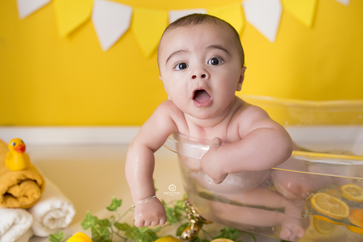 o menino sorri no acompanhamento mensal em caxias do sul