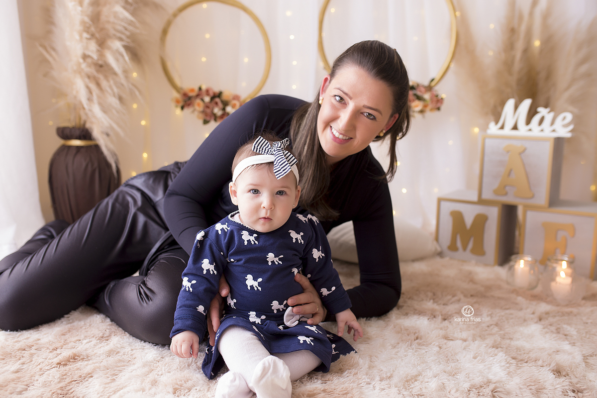 mae filha posam para a fotografa de familia, karina frias
