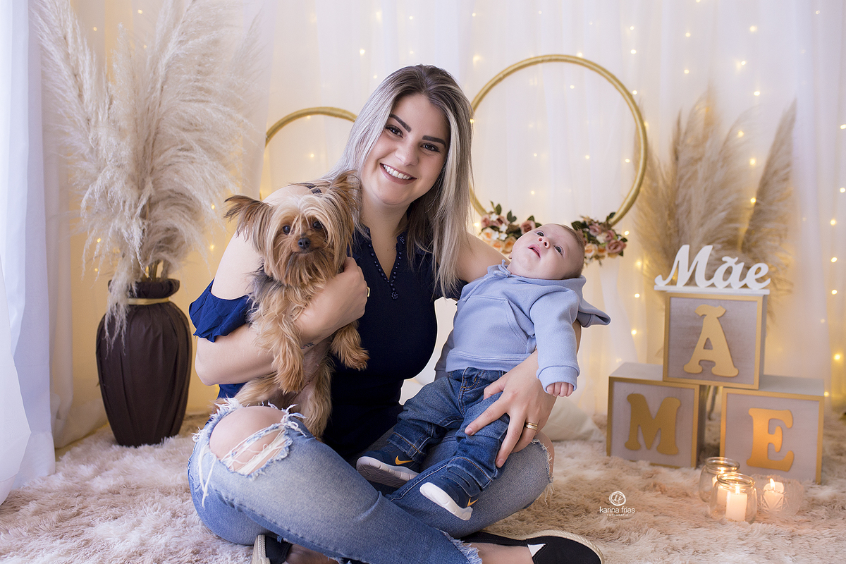 no acompanhamento mensal a mae levou a cachorrinha