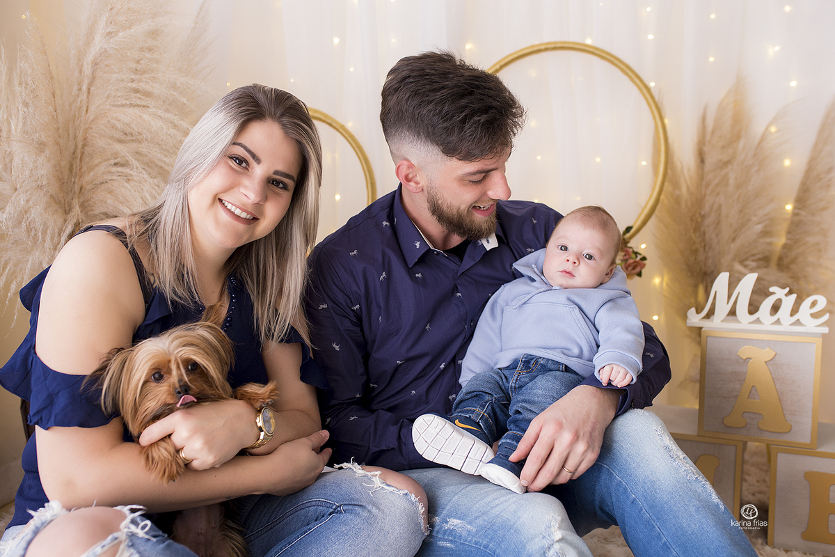 a familia toda participou do ensaio de mães